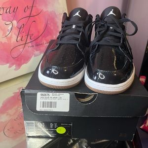 🌻Air Jordan 1 Retro Low Black Gold Patent GS